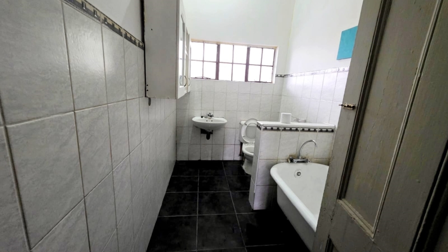 4 Bedroom Property for Sale in Cambridge Eastern Cape
